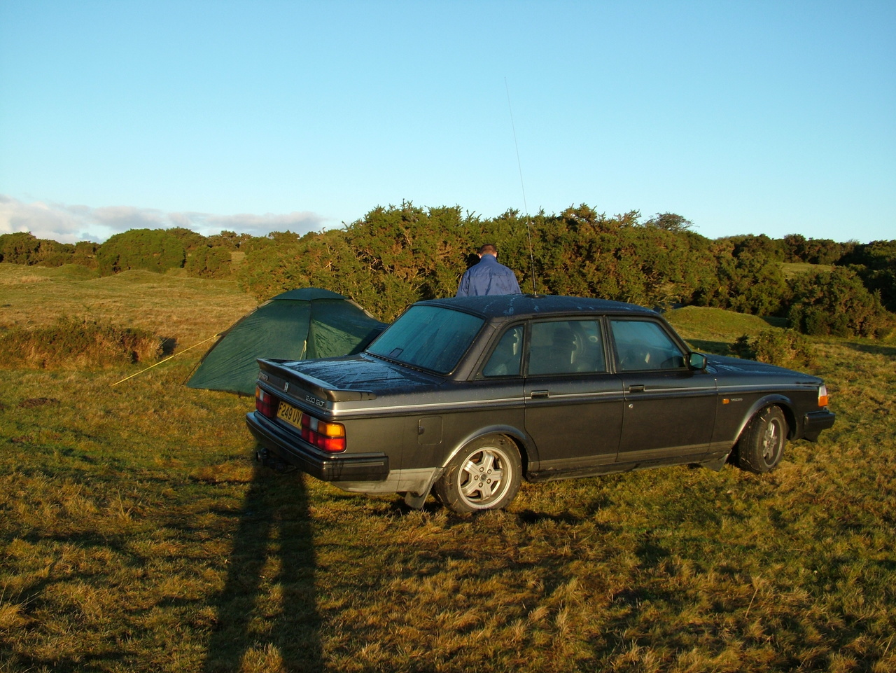 Keywords: TwoSHeds;Robin;Camping;Winter;2006;Dartmoor